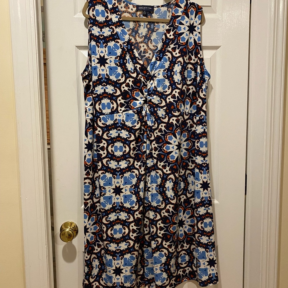 Jones New York Signature Woman Sleeveless Mid Length Dress- 3X